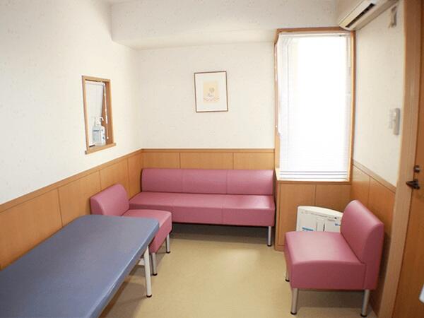 段医院（常勤）の准看護師求人メイン写真3