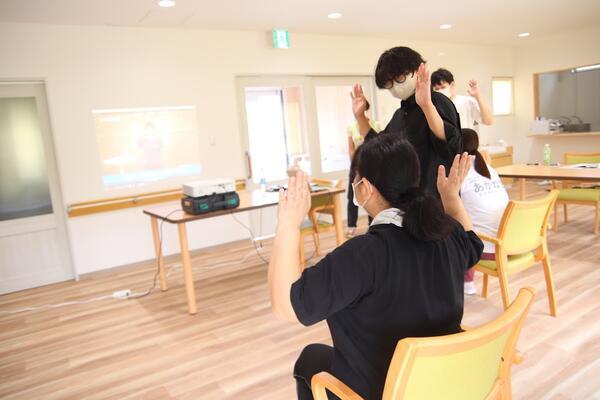 デイサービスセンターあかね雲（パート）の介護職求人の写真