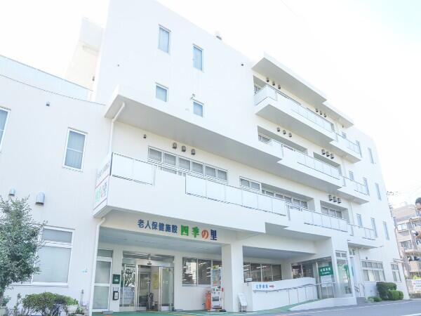 介護老人保健施設 四季の里（管理職候補/常勤）の理学療法士求人の写真