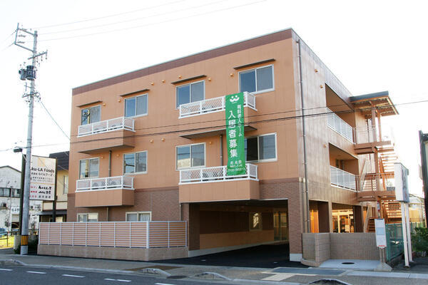 医療法人和光会　ファミリーコート城東（常勤）の一般事務求人メイン写真1