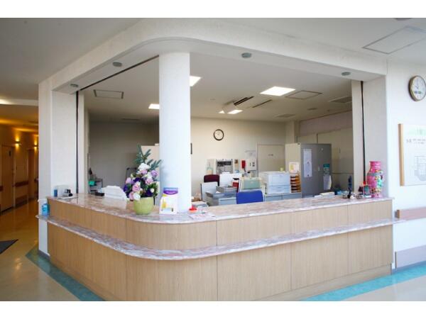 えいじんクリニック（パート）の看護師求人メイン写真2