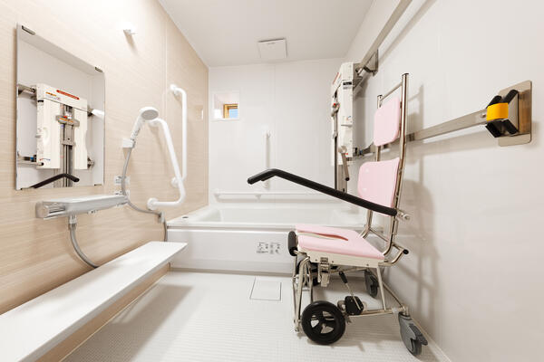 住宅型有料老人ホーム みかちゃんの家 住道矢田（常勤/パート）の介護職求人サブ写真1