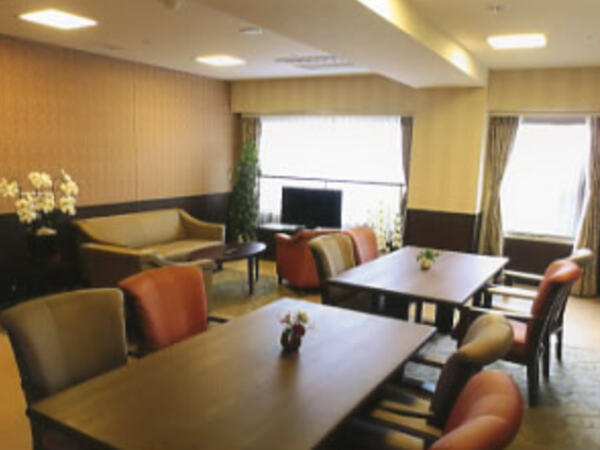 医療法人輝栄会　トリニテ千早館（常勤）の介護職求人の写真