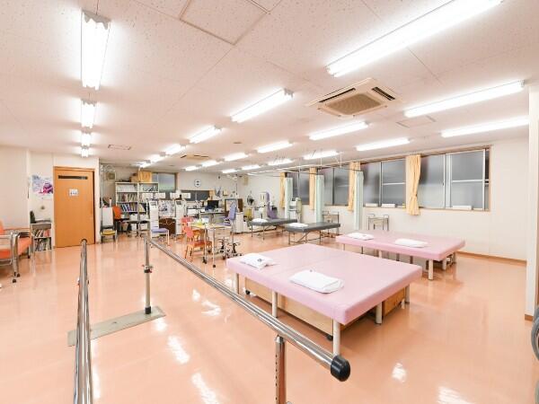 寿康会病院 （パート）の理学療法士求人メイン写真4