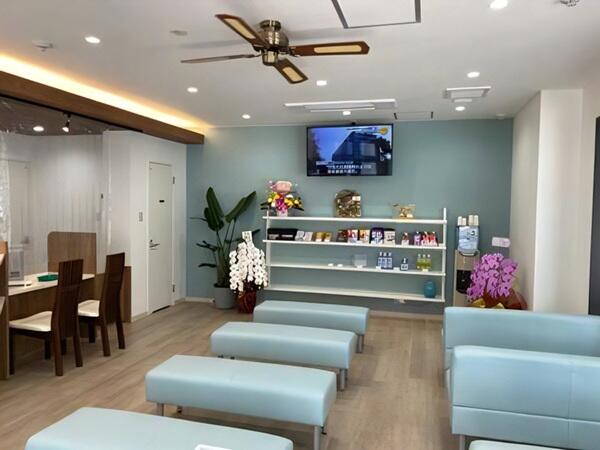 COCORO薬局 天神店（常勤）の薬剤師求人メイン写真2