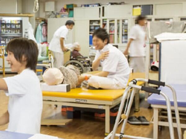 介護老人保健施設天寿苑（常勤）の一般事務求人メイン写真2