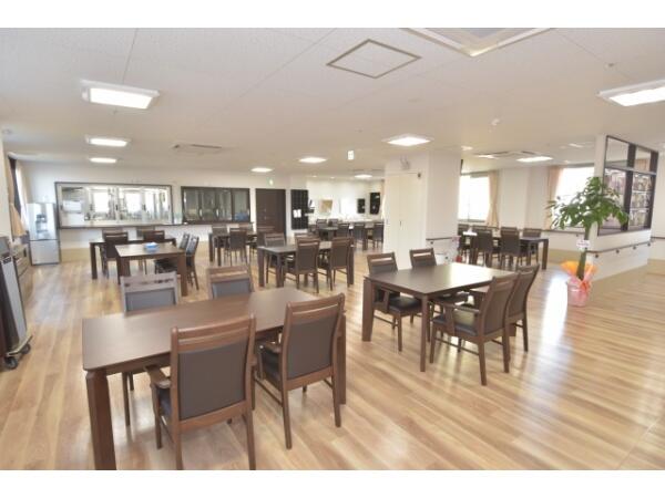 住宅型有料老人ホームはーとらいふ富士宮（常勤）の准看護師求人メイン写真3