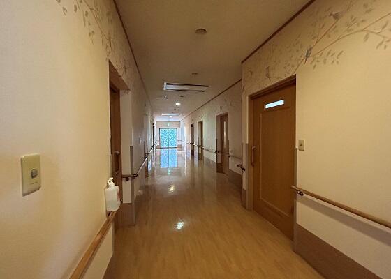 小規模多機能 あかりの家川島苑（正社員）の介護職求人メイン写真4