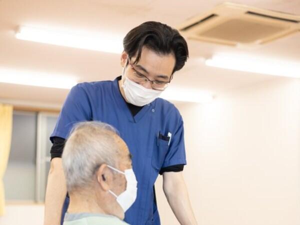 寿康会病院 （パート）の理学療法士求人メイン写真2