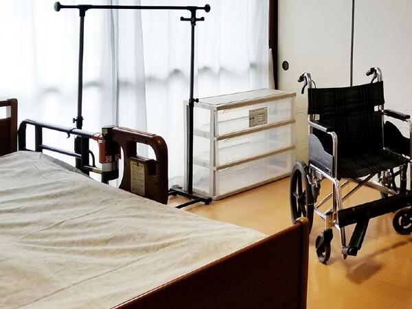 住宅型有料老人ホーム エミサン名東南（夜勤専従/パート）の介護職求人メイン写真3