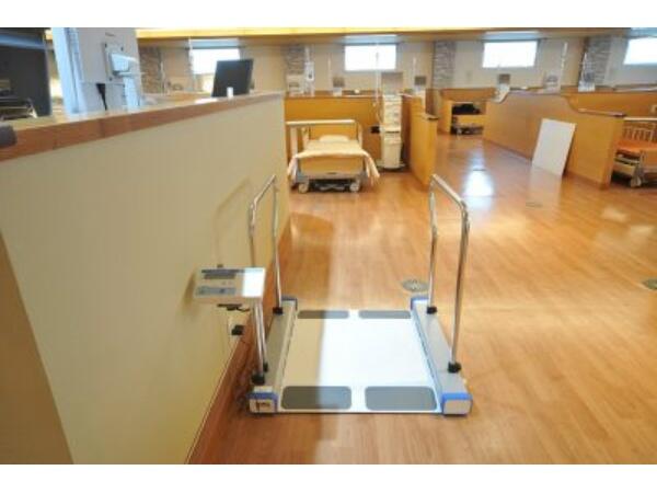 とうめい綾瀬腎クリニック（常勤）の看護師求人メイン写真3