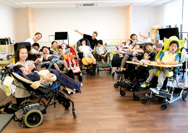 【2026年9月オープン】医療的ケア対応複合施設すくすくハウスの支援員求人サブ写真1