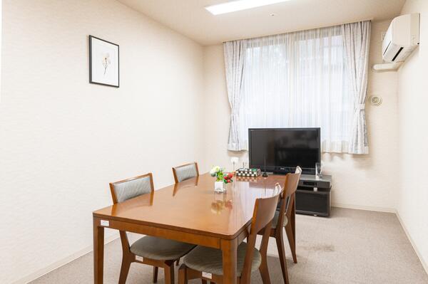 イリーゼかしわ豊四季（パート）の介護福祉士求人メイン写真4