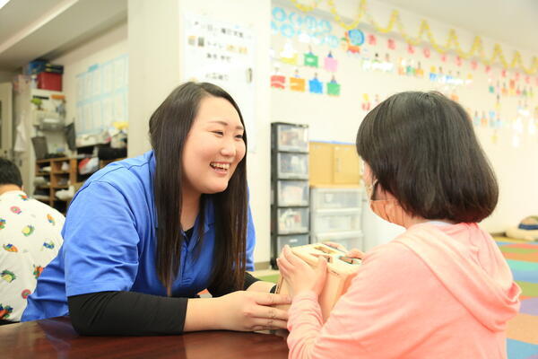 岡喜児童デイサービス 弥生台（児童指導員/パート）の臨床心理士求人メイン写真4