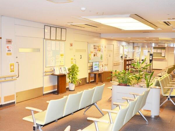 東京足立病院（常勤）の看護助手求人メイン写真3