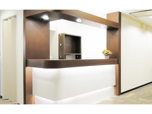 成城じんクリニック（パート）の送迎ドライバー求人メイン写真2