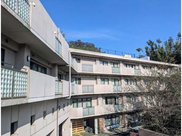 介護老人保健施設ベルディーナ（常勤）の看護師求人の写真