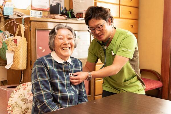 ファミリークリニック広島中央（主任候補 / 常勤）の看護師求人メイン写真3