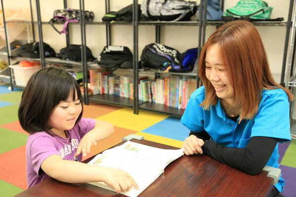 岡喜児童デイサービス 弥生台（児童指導員/パート）の臨床心理士求人メイン写真3