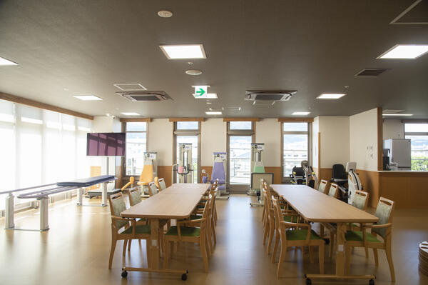  地域密着型通所介護 ルミエール（管理者兼生活相談員／正社員） の社会福祉士求人メイン写真2