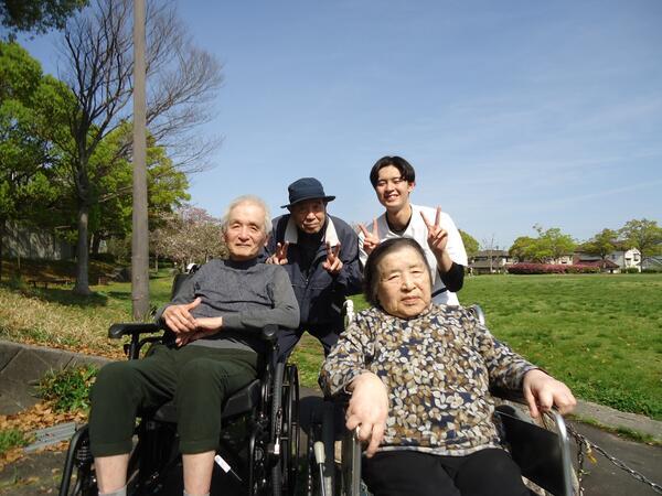 介護付有料老人ホーム カルム太宰府（兼営業担当/常勤）のケアマネジャー求人メイン写真2