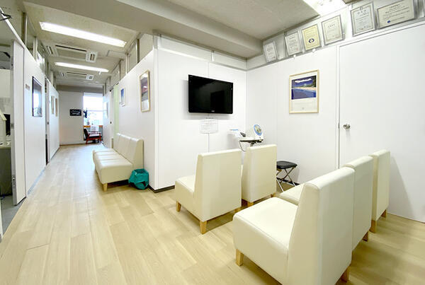 東京ネフロクリニック（夜勤専従パート）の看護師求人メイン写真2