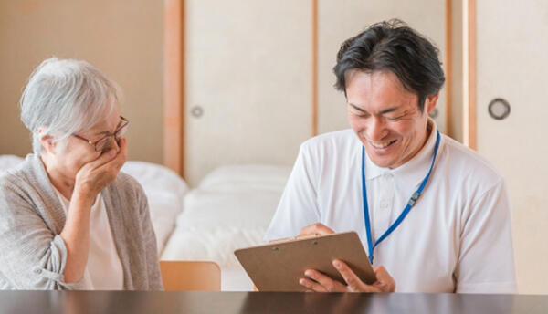 コンパス訪問介護（定期巡回/パート）の介護職求人メイン写真1