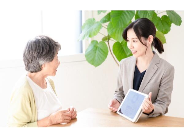 日本データー 東京西部認定調査センター（西多摩郡日の出町・近隣地域での調査員/パート）の作業療法士求人の写真