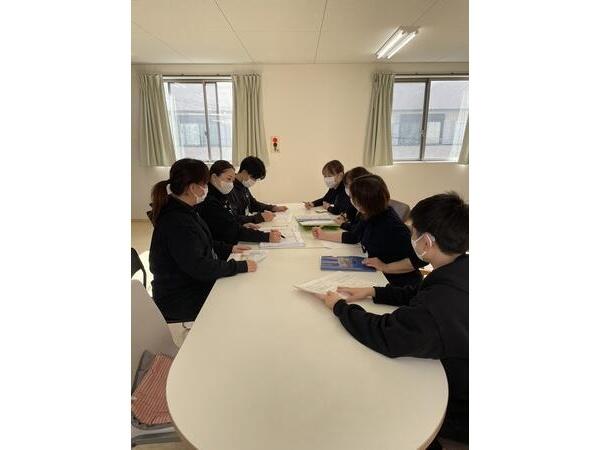 デイサービス　ひろゴンのオアシス吹田（機能訓練員/常勤）の理学療法士求人メイン写真3