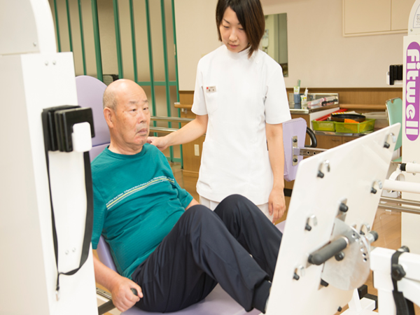 ひらい内科消化器科（常勤）の介護福祉士求人メイン写真2