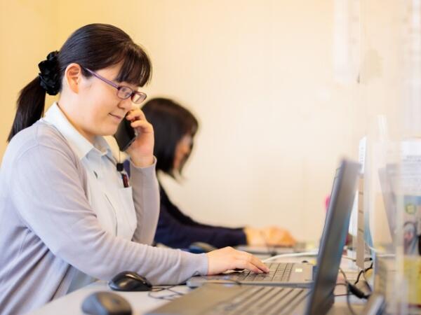 高槻市富田南・下田部地域包括支援センター（常勤）のケアマネジャー求人の写真