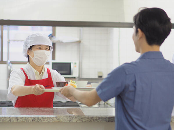 (株)リエイ 川越市むさし野の社員寮（厨房/常勤）の調理師/調理員求人の写真