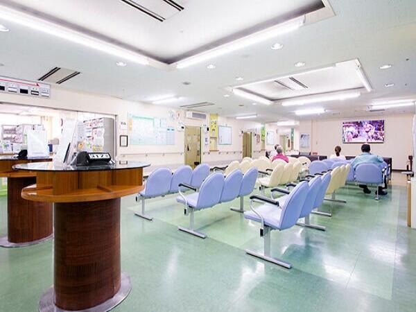 はとがや病院 介護医療院（常勤）の介護福祉士求人メイン写真2