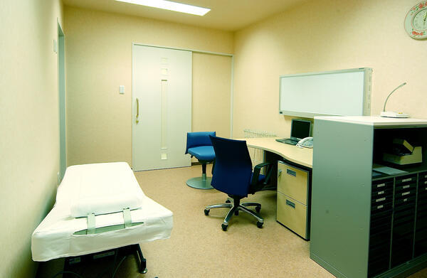 箕面レディースクリニック（外来 / パート）の看護師求人メイン写真3