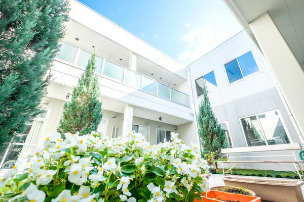 近江薫風会【特別養護老人ホーム】（正社員）の管理栄養士求人メイン写真2