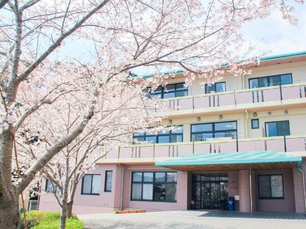 ショートステイ　さくらの里ほほえみ（常勤）の看護師求人の写真