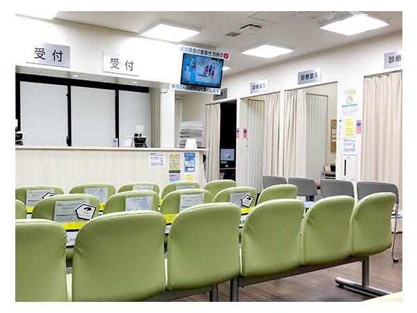 AIC八重洲クリニック（常勤）の臨床検査技師求人メイン写真4