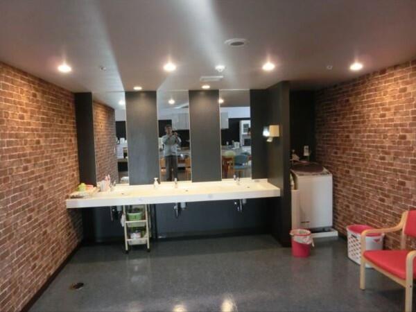 サービス付き高齢者向け住宅　ファミリーサポート（夜勤専従/常勤）の看護師求人メイン写真2