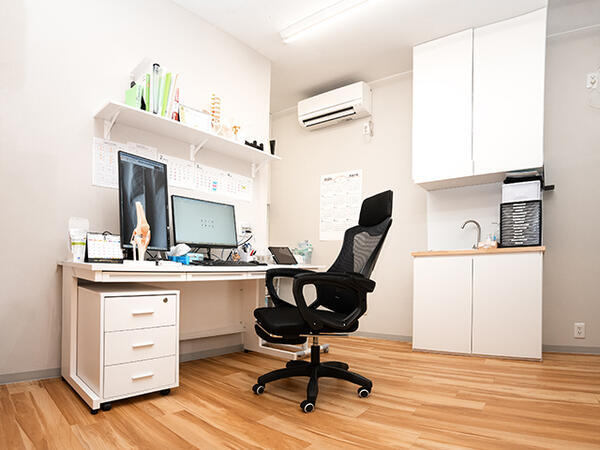 シン皮フ科クリニック武蔵小山（常勤）の看護師求人メイン写真2