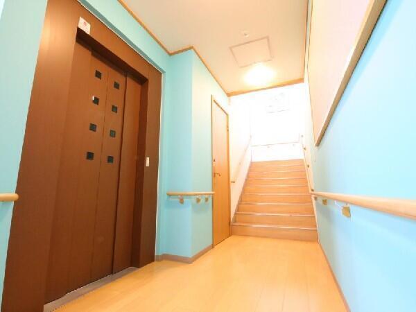 グループホームちいさな手横浜さかえ（管理者候補/常勤）の介護福祉士求人メイン写真2