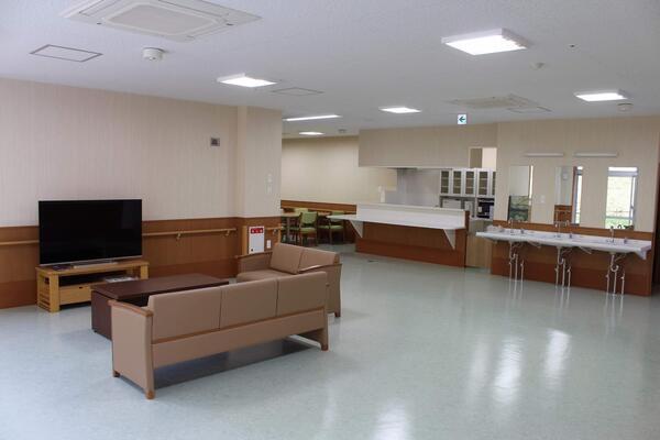 【2026年4月オープン！】日中サービス支援型グループホーム里桜（常勤）の支援員求人メイン写真3