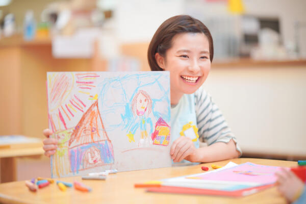 クレヨン保育園（正社員）【2026年4月雇用開始】の准看護師求人の写真