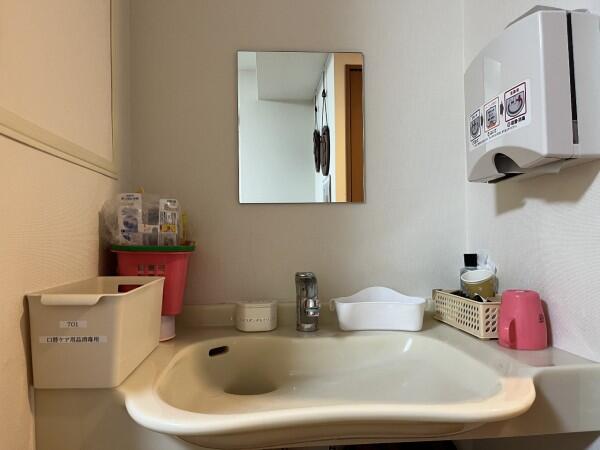 特別養護老人ホームケアホームズ両国（常勤）の准看護師求人メイン写真4