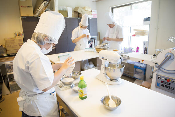 たんぽぽセンター（職業指導員・生活支援員/常勤）の社会福祉士求人メイン写真2