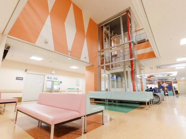 江東病院（外来/常勤）の看護師求人メイン写真3