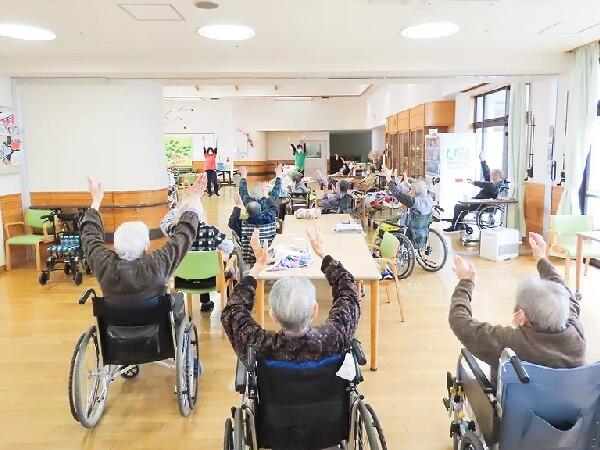 ふれあい荘デイサービスセンター（常勤）の介護職求人メイン写真4