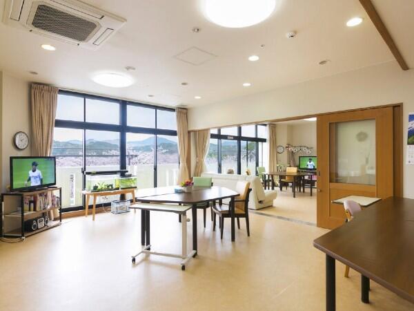 ショートステイ　さくらの里ほほえみ（常勤）の准看護師求人メイン写真4