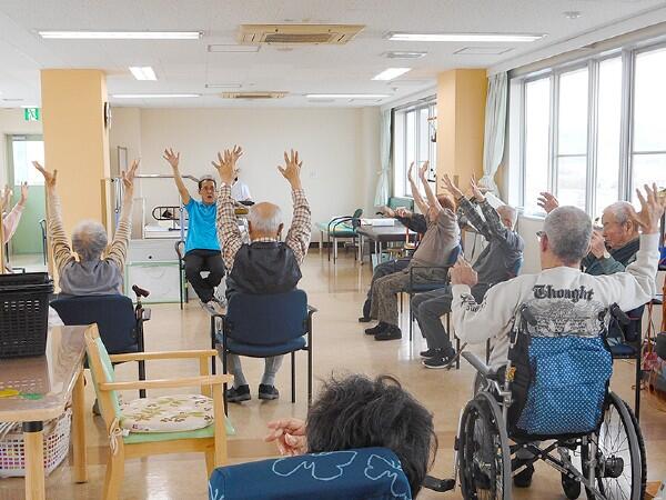 デイケア　あおぞら（常勤）の介護福祉士求人メイン写真2