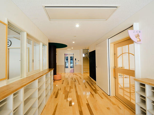 タムスわんぱく保育園東日暮里（保育主任/常勤）の保育士求人メイン写真3