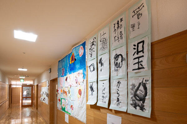 知的障害者支援施設 のばら園（女性寮/総合職/常勤）の支援員求人メイン写真2